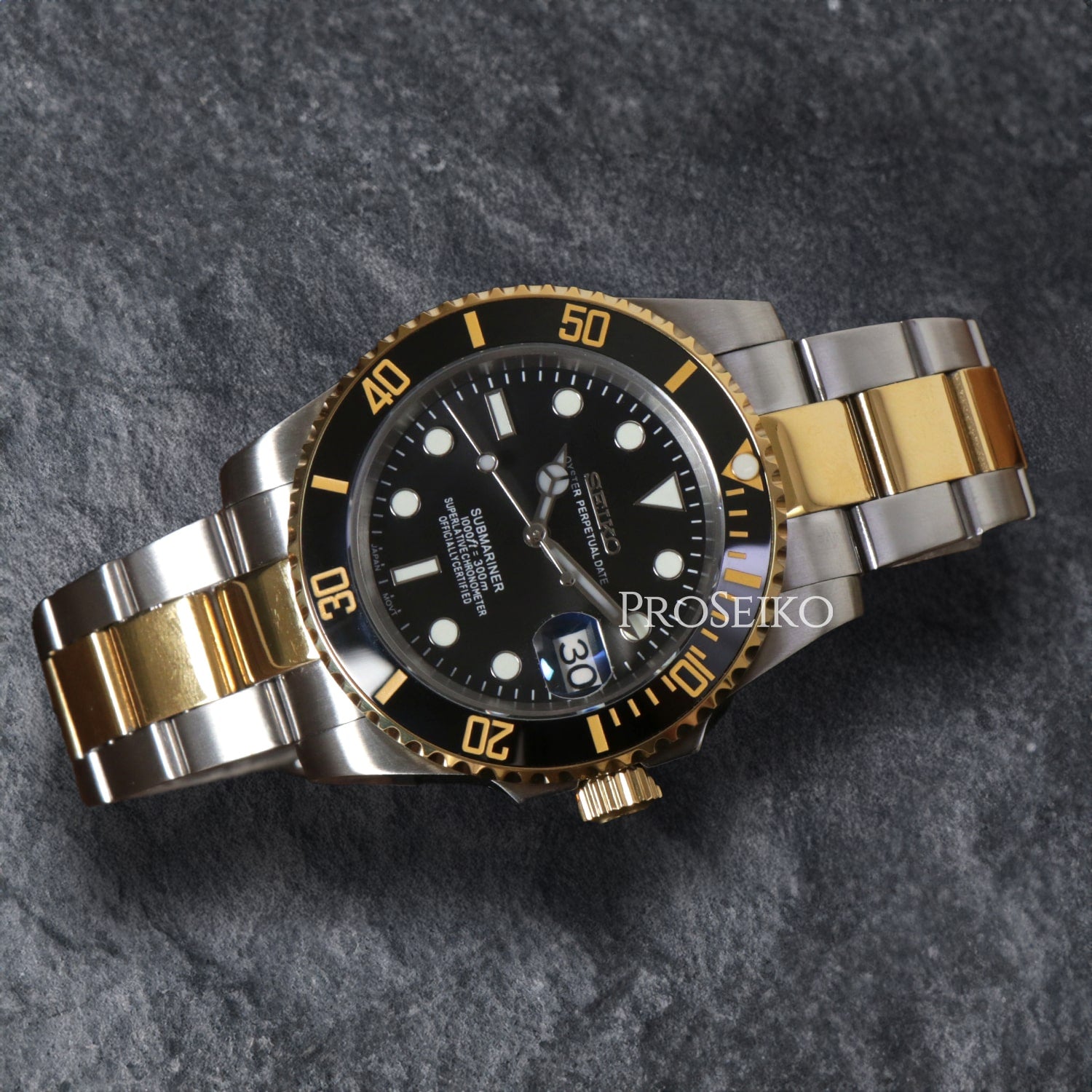 Masteiko | Bi-Ton | Submariner